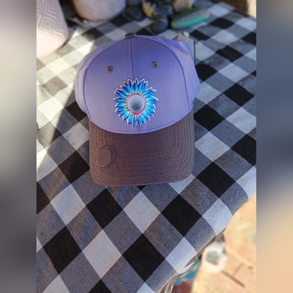 Bonk Golf Headwear. Velvet Hammer. Bill Magnet for Ball Marker. Purple/ Grey - Picture 2 of 8